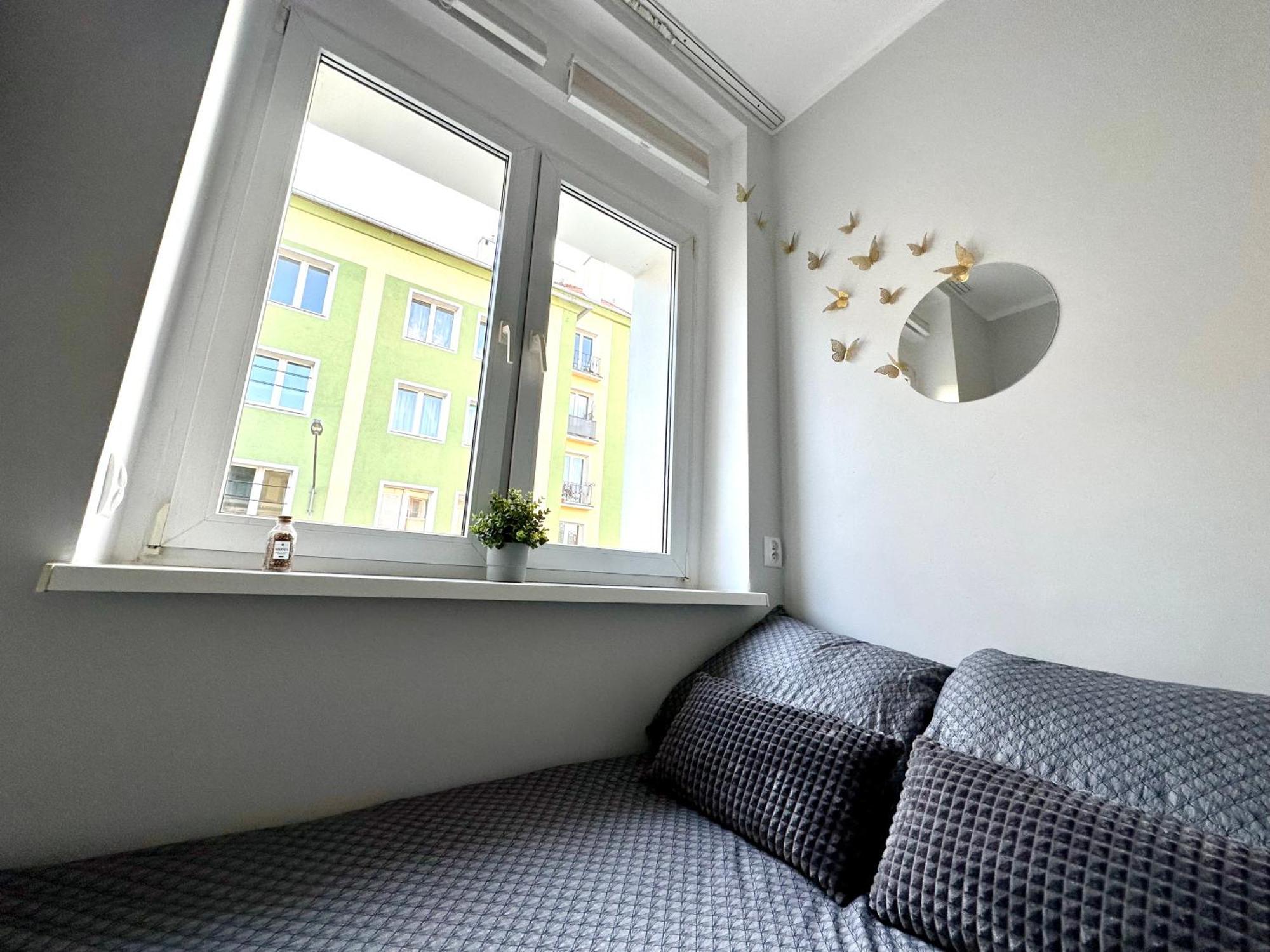 Mmrent Spring Room Гданськ Екстер'єр фото