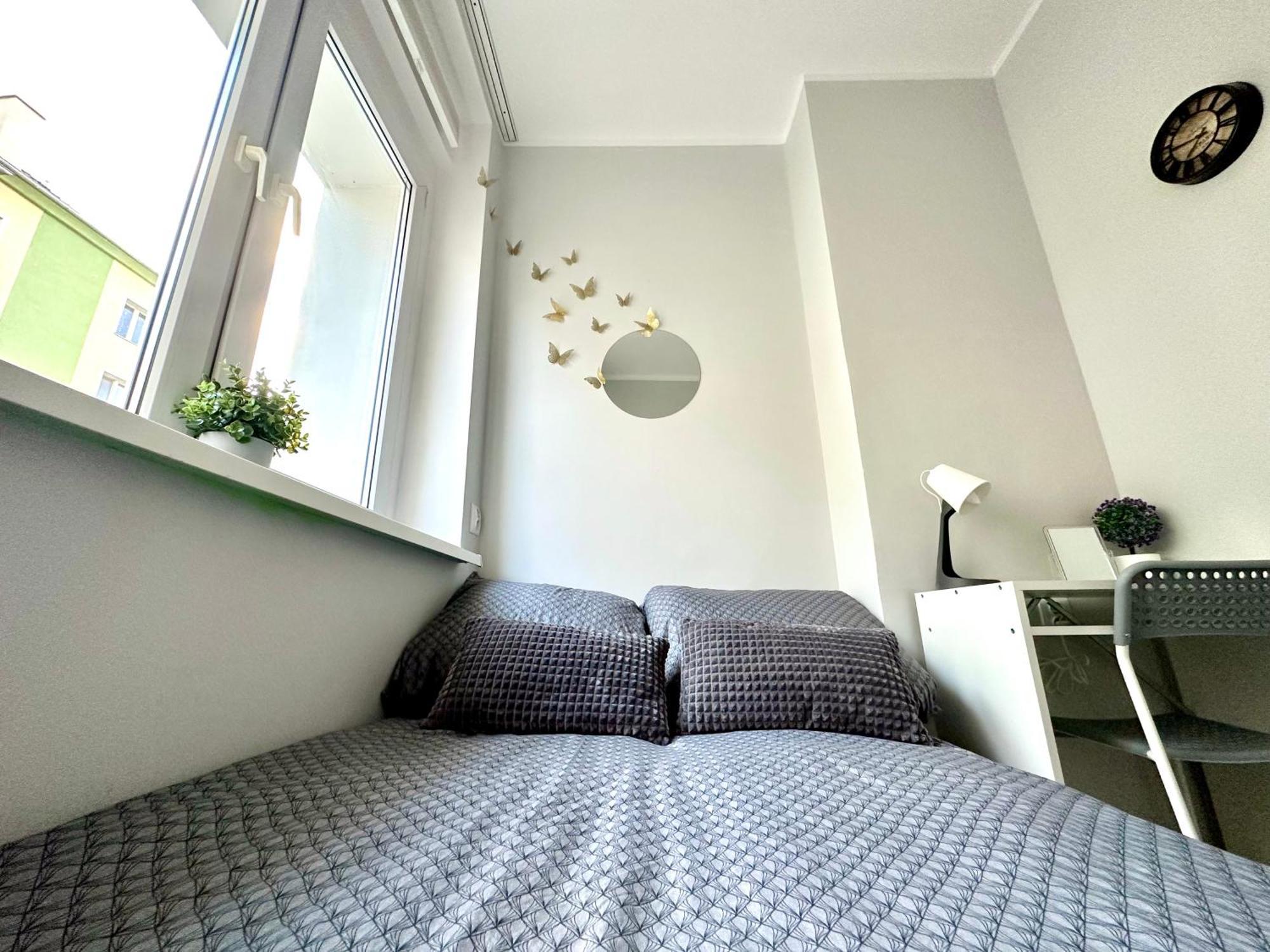 Mmrent Spring Room Гданськ Екстер'єр фото