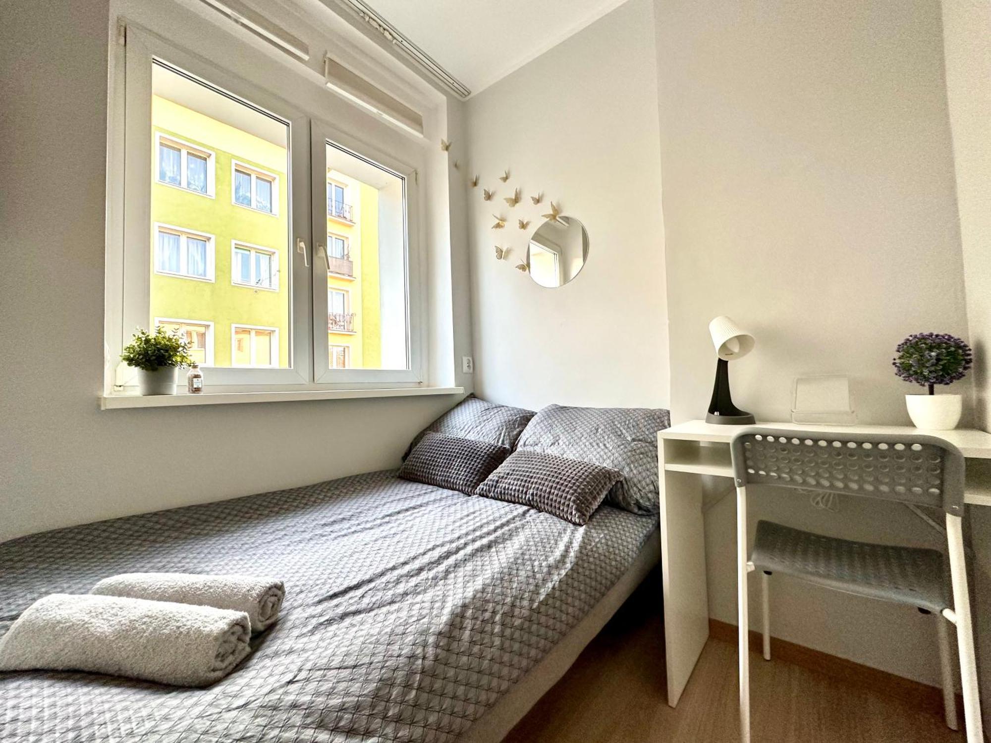 Mmrent Spring Room Гданськ Екстер'єр фото